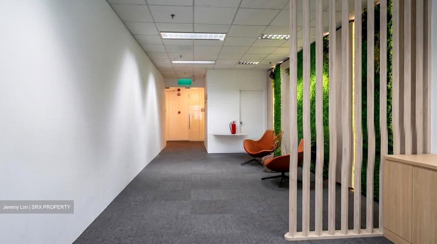 Suntec Tower Three (D1), Office #626376841